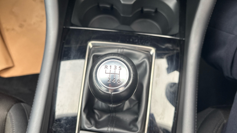 Mazda 3 2.5 e-Skyactiv G MHEV [140] Centre-Line 5dr Petrol Hatchback